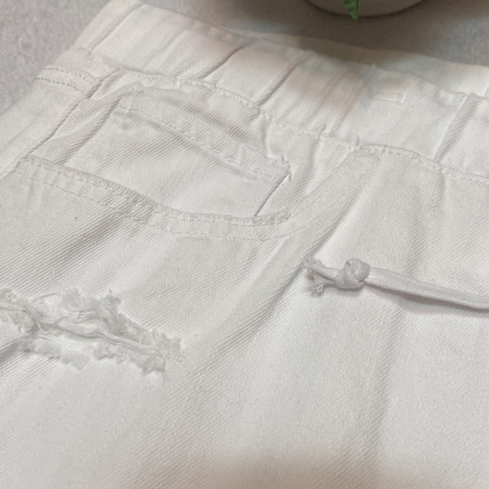 YMI Dream Collection Size 3X Easy Fit White Shorts NWT - Picture 6 of 10